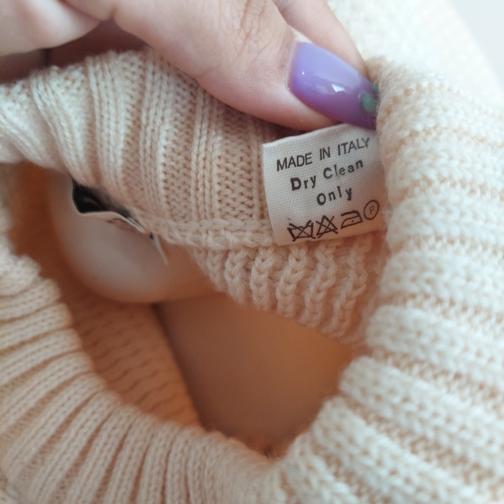 Alaía Knitted Wool Cropped Top Sweater - Picture 8 of 13